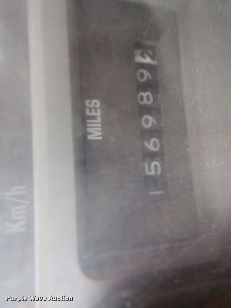 image for item HR9196 1997 International 4700  forestry bucket truck