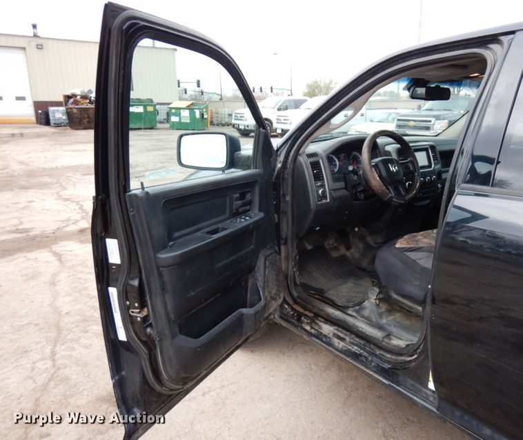 image for item HR9199 2013 Dodge Ram 1500  Quad Cab pickup truck