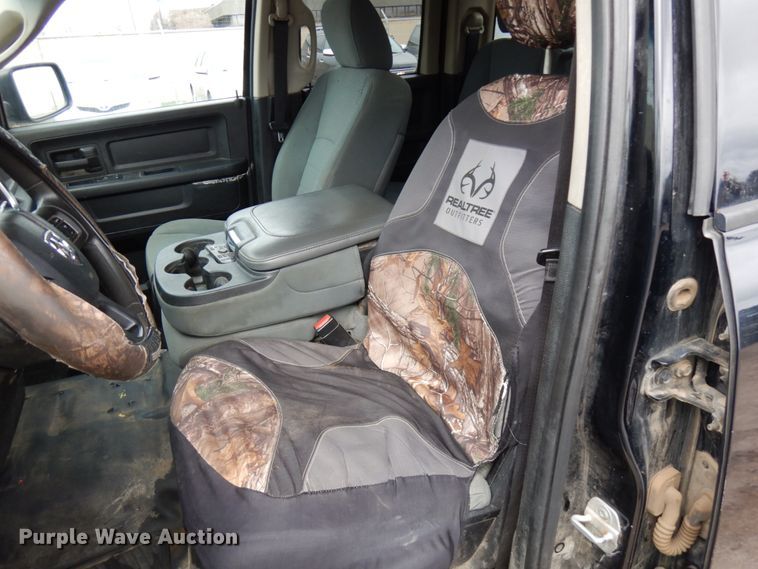 image for item HR9199 2013 Dodge Ram 1500  Quad Cab pickup truck