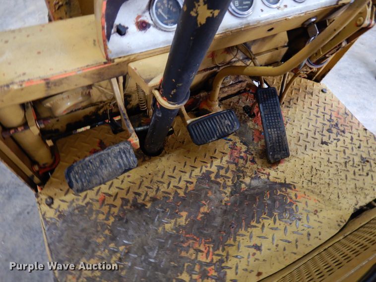 image for item HR9203 Yale  forklift