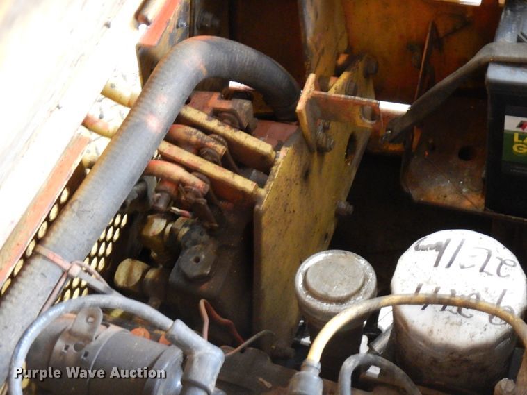 image for item HR9203 Yale  forklift