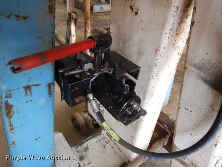 image for item HR9204 Owatonna A engine hoist