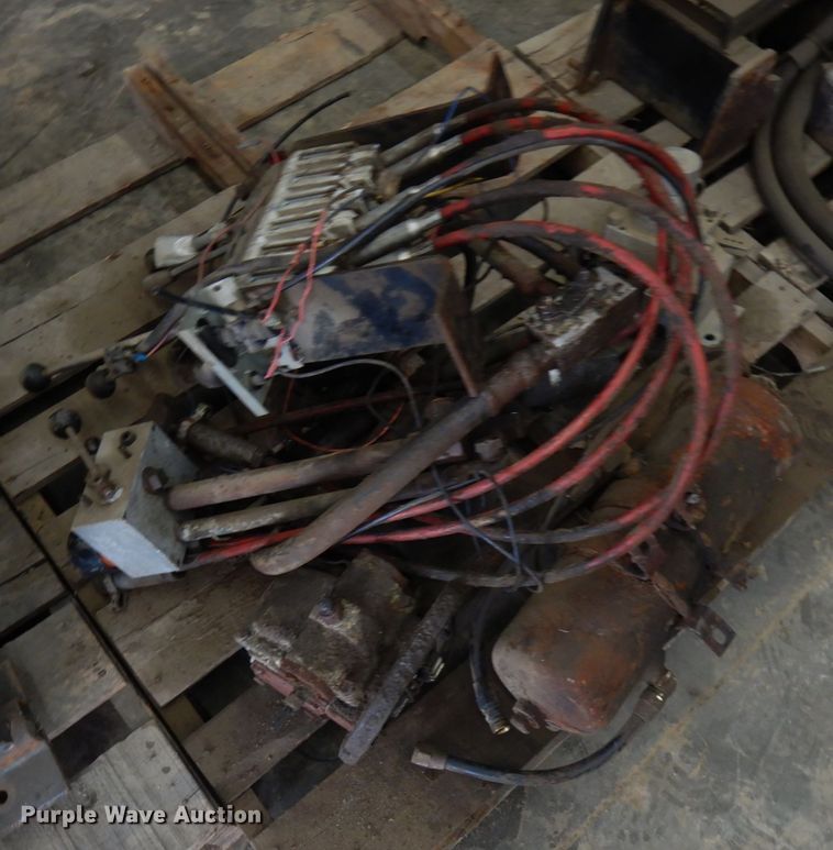 image for item HR9207 Truck parts