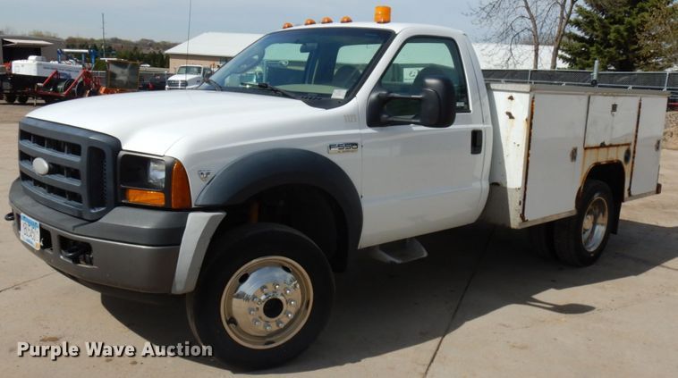 image for item HR9209 2007 Ford F550 Super Duty  utility / service truck