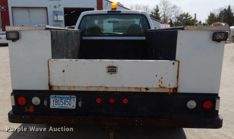 image for item HR9209 2007 Ford F550 Super Duty  utility / service truck