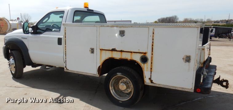 image for item HR9209 2007 Ford F550 Super Duty  utility / service truck