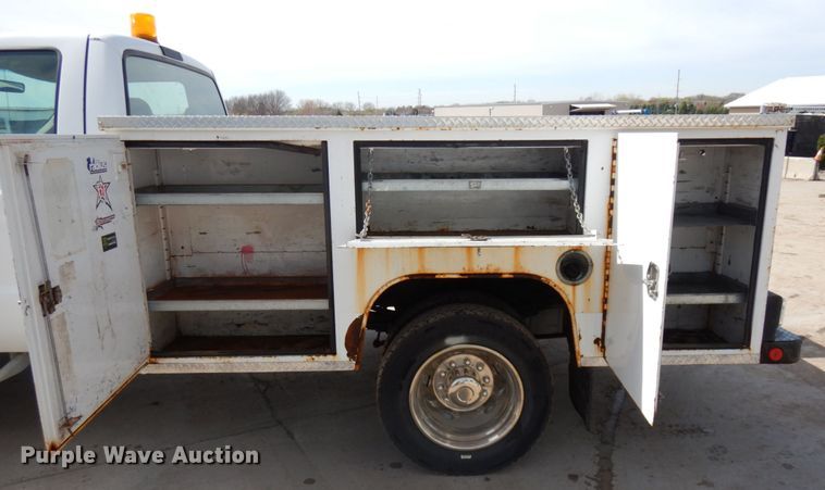 image for item HR9209 2007 Ford F550 Super Duty  utility / service truck