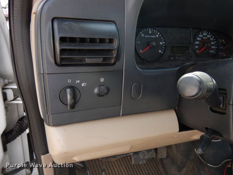 image for item HR9209 2007 Ford F550 Super Duty  utility / service truck
