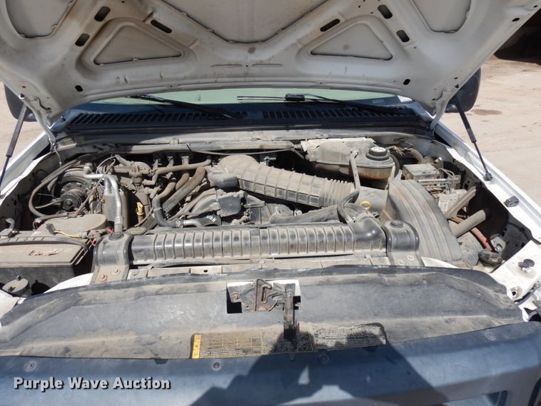 image for item HR9209 2007 Ford F550 Super Duty  utility / service truck