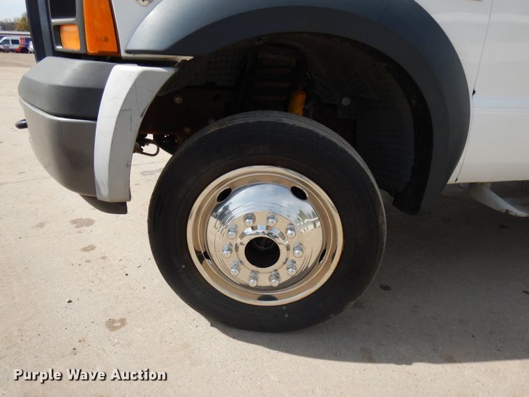 image for item HR9209 2007 Ford F550 Super Duty  utility / service truck