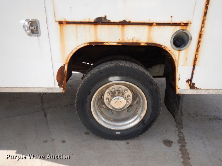 image for item HR9209 2007 Ford F550 Super Duty  utility / service truck