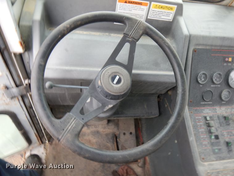 image for item HR9210 Elgin Pelican  street sweeper