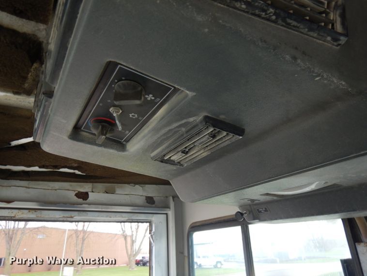 image for item HR9210 Elgin Pelican  street sweeper