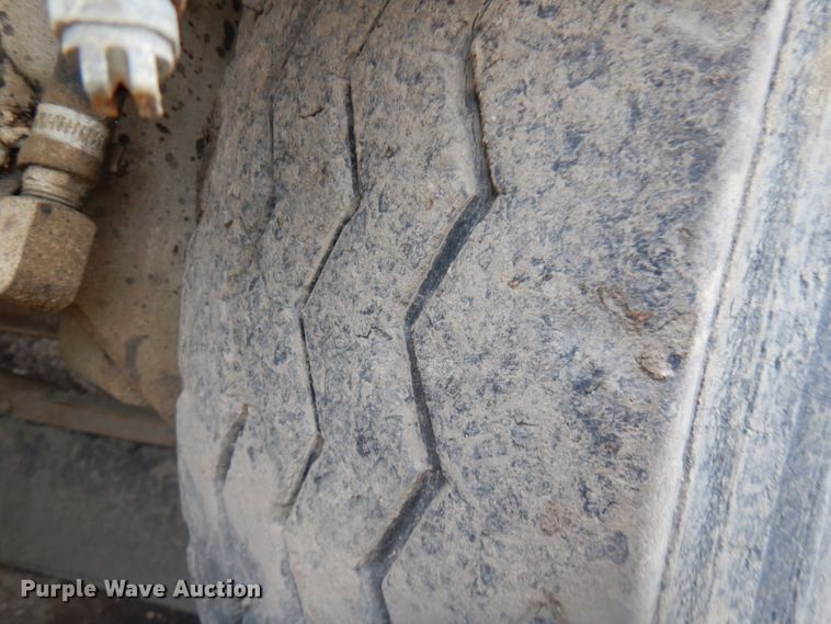 image for item HR9210 Elgin Pelican  street sweeper