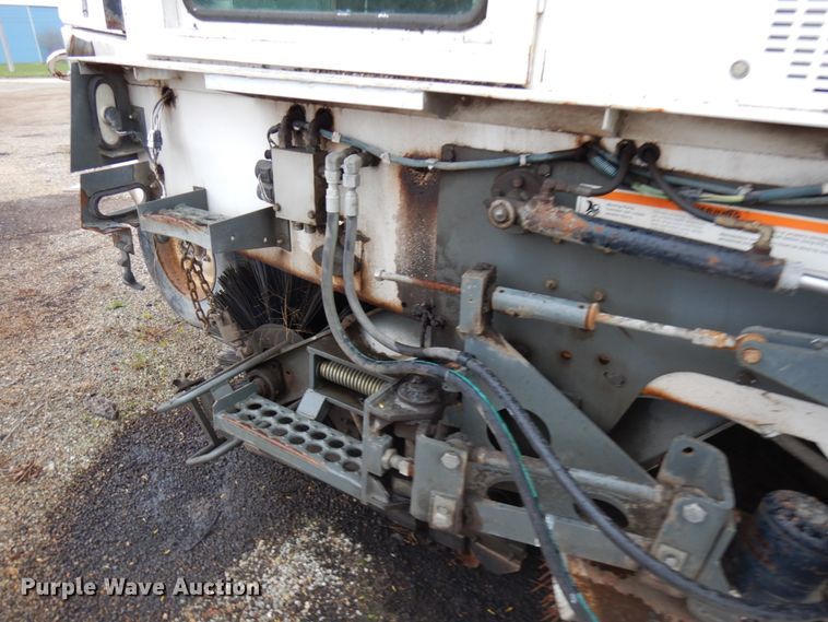 image for item HR9211 Elgin Pelican  street sweeper