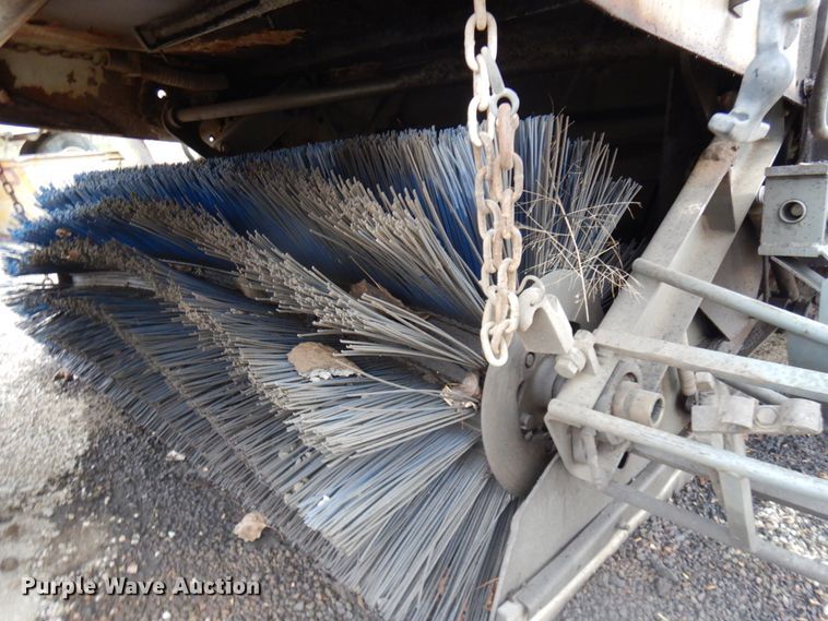 image for item HR9211 Elgin Pelican  street sweeper