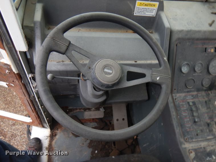 image for item HR9211 Elgin Pelican  street sweeper