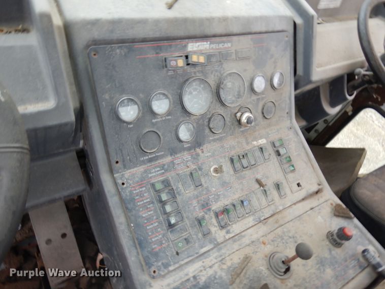 image for item HR9211 Elgin Pelican  street sweeper