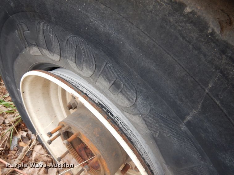 image for item HR9211 Elgin Pelican  street sweeper