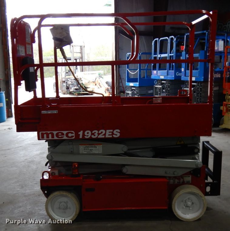 image for item HR9216 2012 Mec 1932ES  vertical lift
