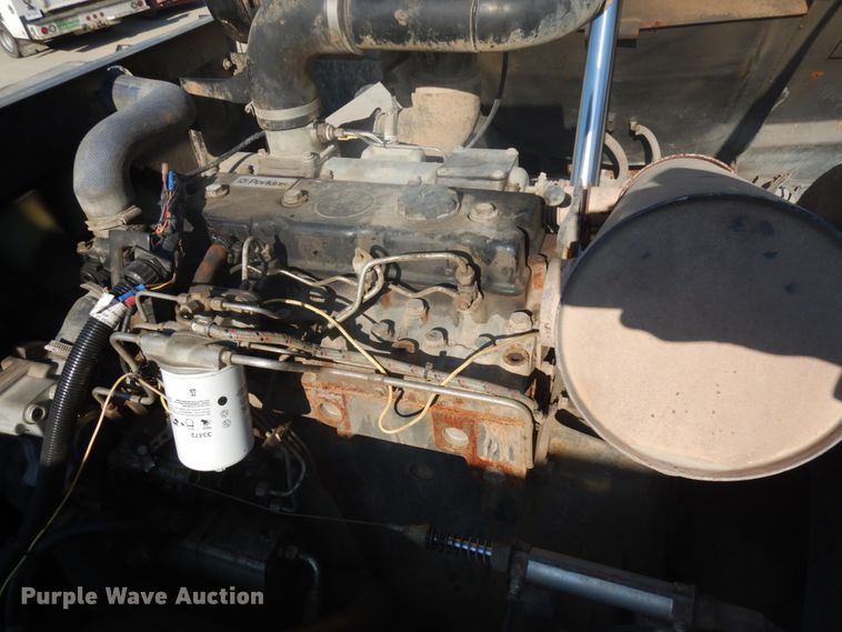 image for item HR9218 2000 Freightliner FC70  street sweeper truck