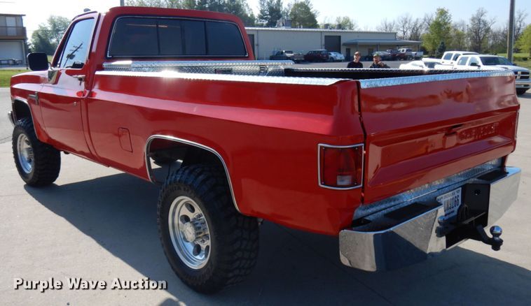 image for item HR9220 1985 Chevrolet K20  pickup truck