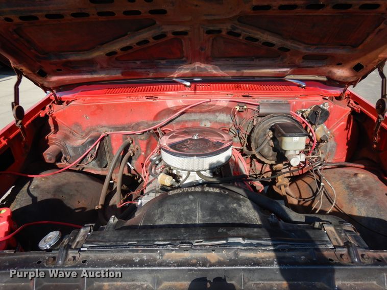 image for item HR9220 1985 Chevrolet K20  pickup truck