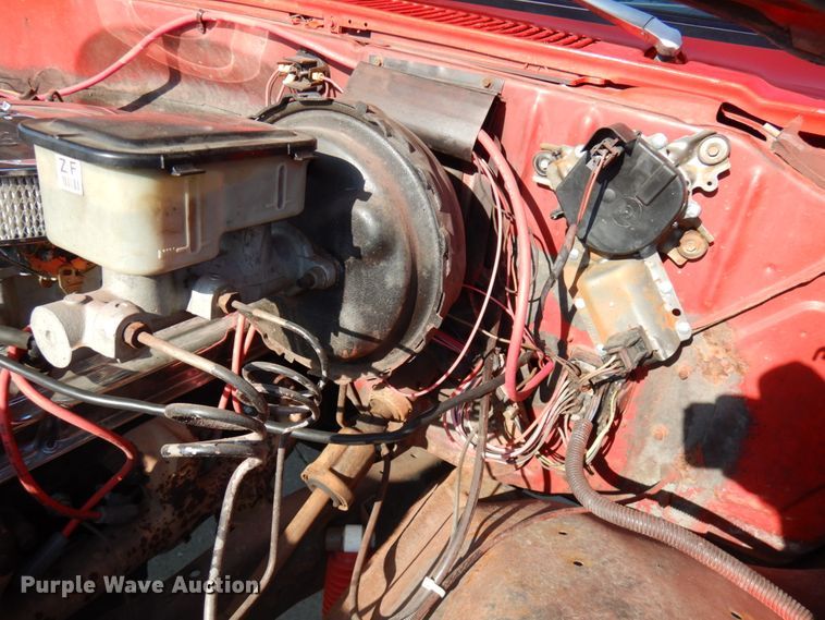 image for item HR9220 1985 Chevrolet K20  pickup truck