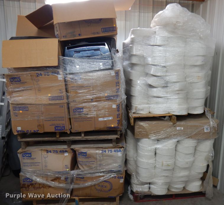 image for item HR9221 Tork toilet paper dispensers