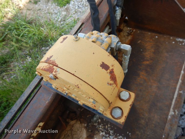 image for item HR9222 67"W skid steer auger bucket