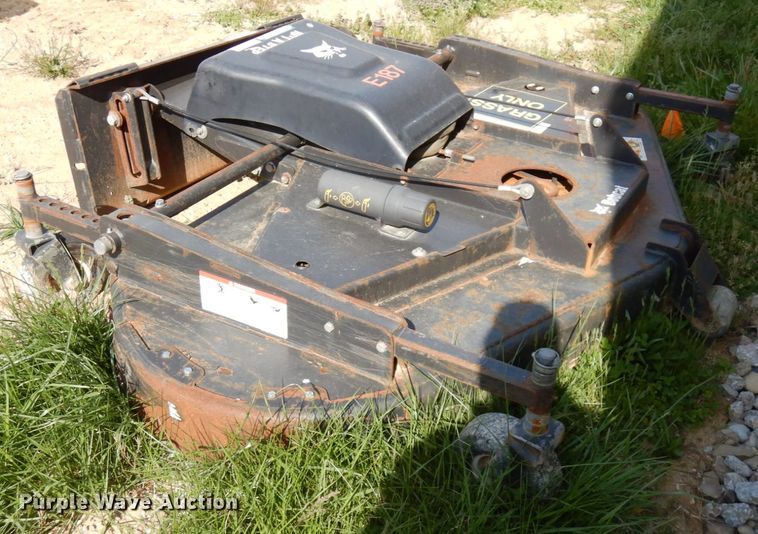 image for item HR9224 Bobcat 92"W skid steer finish mower