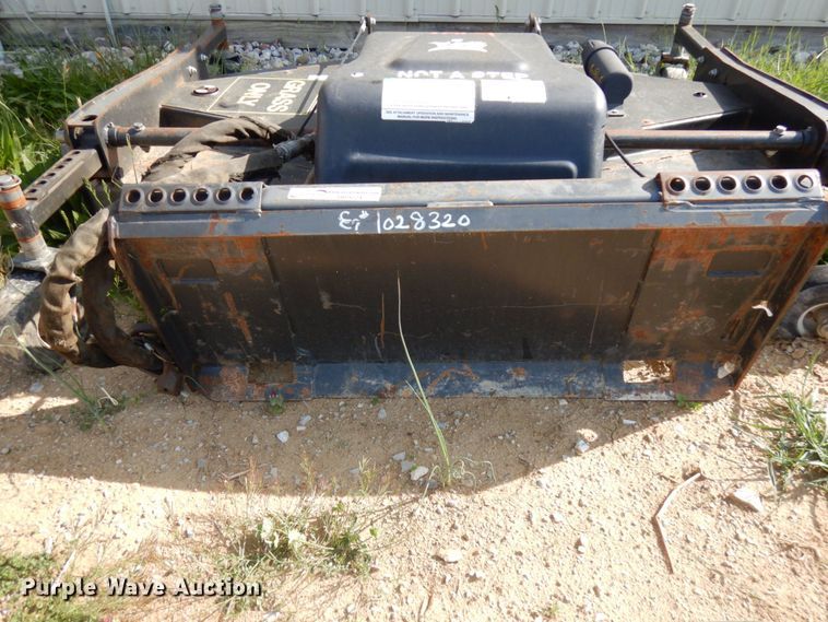 image for item HR9224 Bobcat 92"W skid steer finish mower