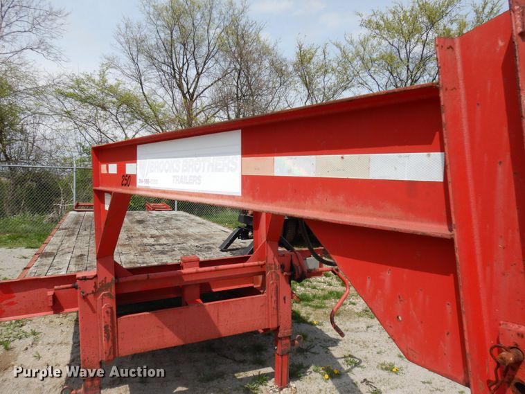 image for item HR9226 1989 Brooks Brothers GU9TE  equipment trailer