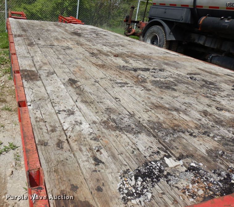 image for item HR9226 1989 Brooks Brothers GU9TE  equipment trailer