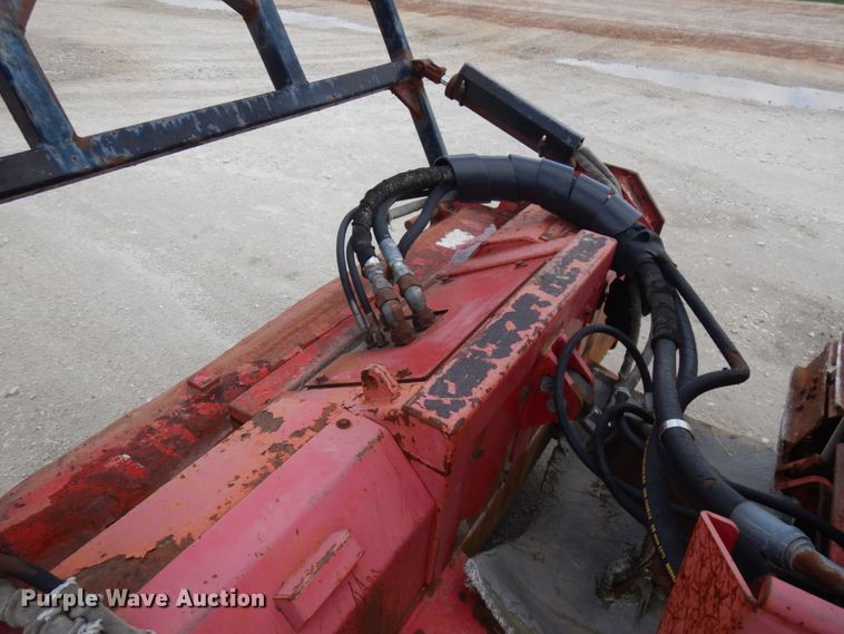 image for item HR9232 2006 Fecon FTX130-FM  mulcher