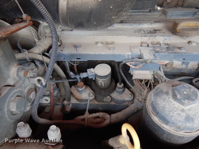 image for item HR9232 2006 Fecon FTX130-FM  mulcher