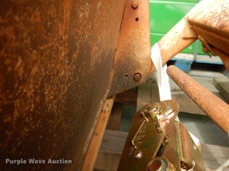 image for item HR9672 Ag-Tech AT655 loader