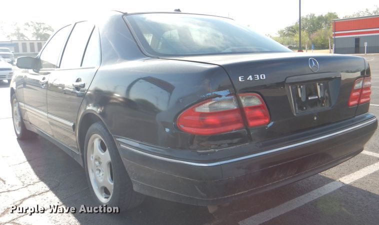 image for item HW9985 2001 Mercedes Benz E430