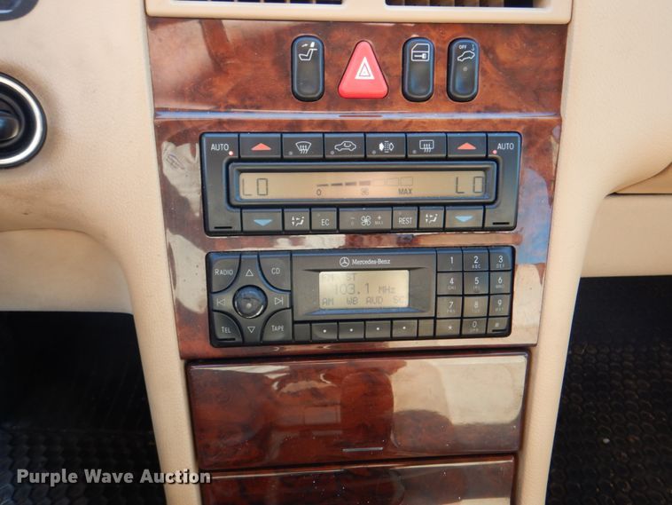 image for item HW9985 2001 Mercedes Benz E430