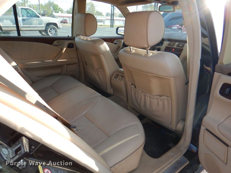 image for item HW9985 2001 Mercedes Benz E430