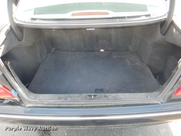 image for item HW9985 2001 Mercedes Benz E430