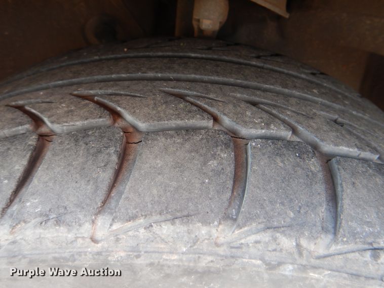 image for item HW9985 2001 Mercedes Benz E430