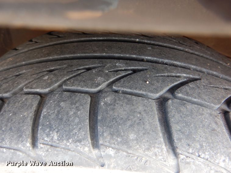 image for item HW9985 2001 Mercedes Benz E430