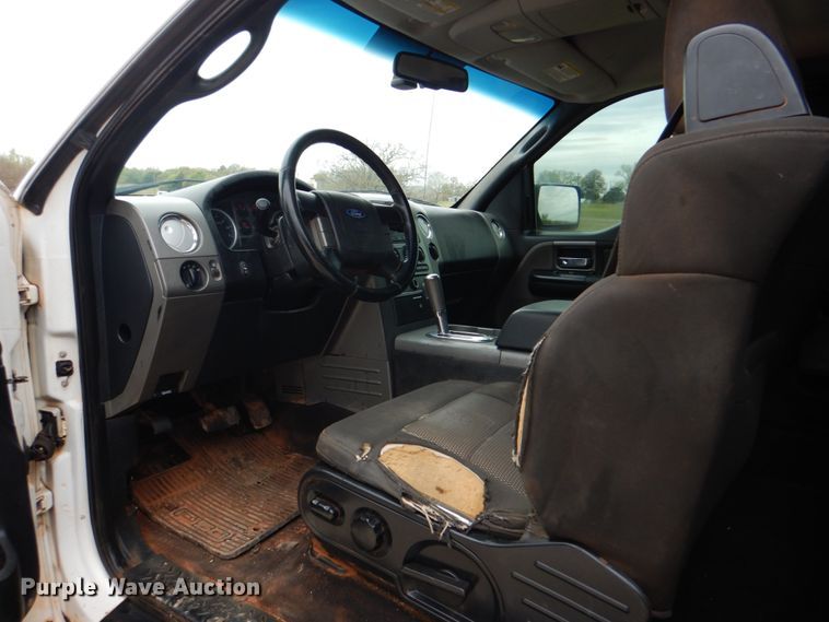 image for item HW9994 2006 Ford F150  SuperCab pickup truck