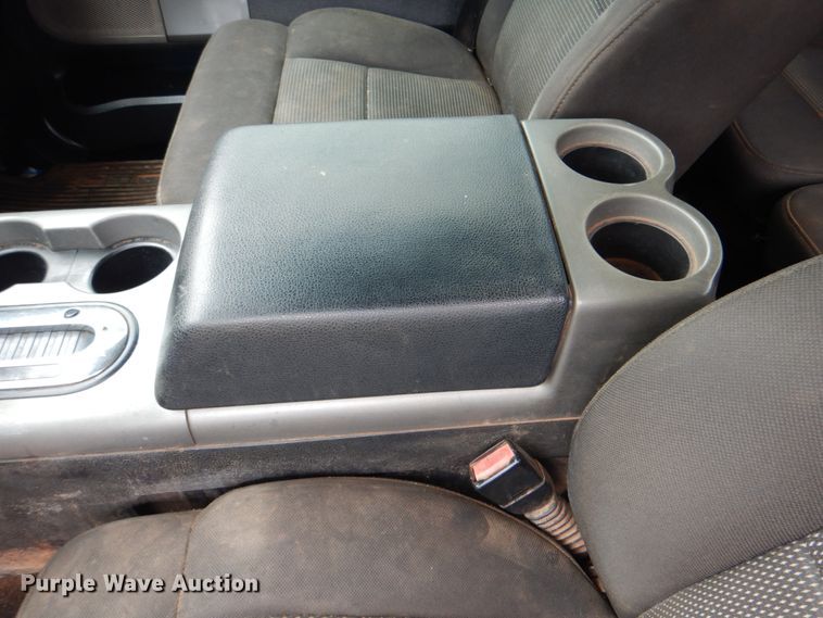 image for item HW9994 2006 Ford F150  SuperCab pickup truck