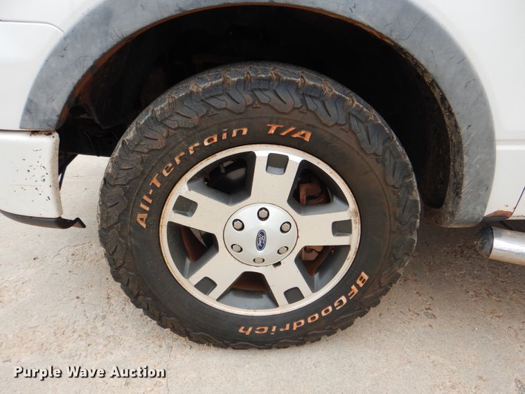 image for item HW9994 2006 Ford F150  SuperCab pickup truck