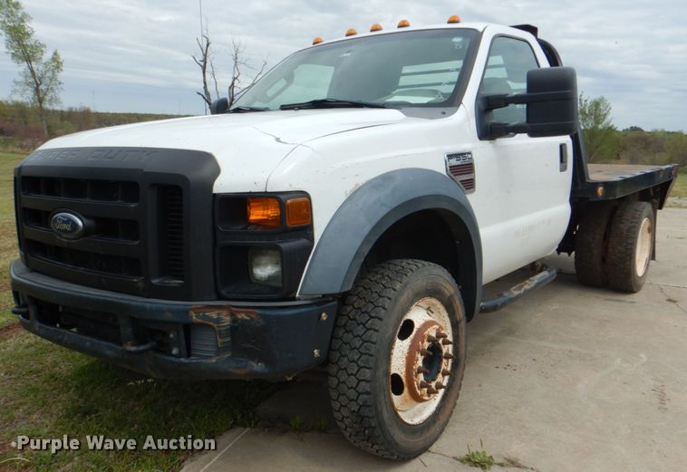 image for item HW9995 2009 Ford F550 Super Duty XL  flatbed truck