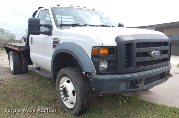 image for item HW9995 2009 Ford F550 Super Duty XL  flatbed truck