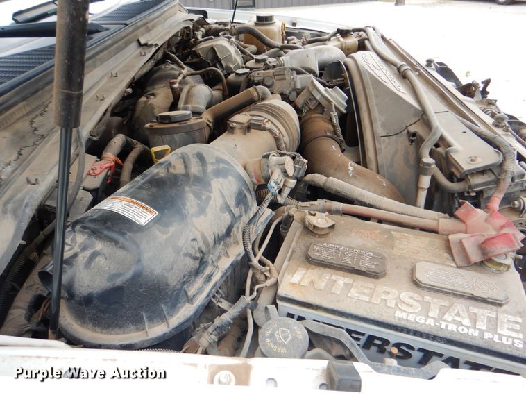 image for item HW9995 2009 Ford F550 Super Duty XL  flatbed truck