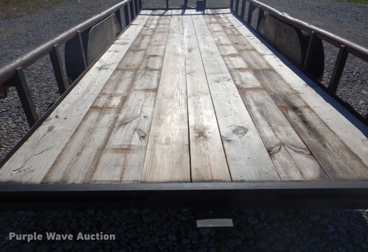 image for item HX9185 2011 C&M utility trailer